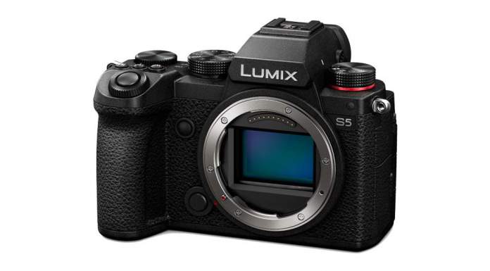 LUMIX S5 – Everything You Need to Know about Panasonic’s New Mirrorless Camera