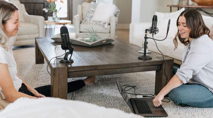 Why You Should Use an External Computer Microphone