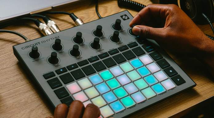 Novation Circuit Rhythm vs Circuit Tracks | Spec Comparison Circuit Rhythm vs Circuit Tracks