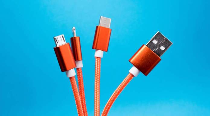 USB Connector Types Explained | From USB-A to USB-C Several different USB connector types